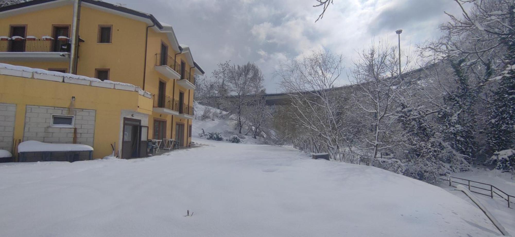 Villa Center Appartamenti Nel Verde In Citta كامبوباسّو المظهر الخارجي الصورة