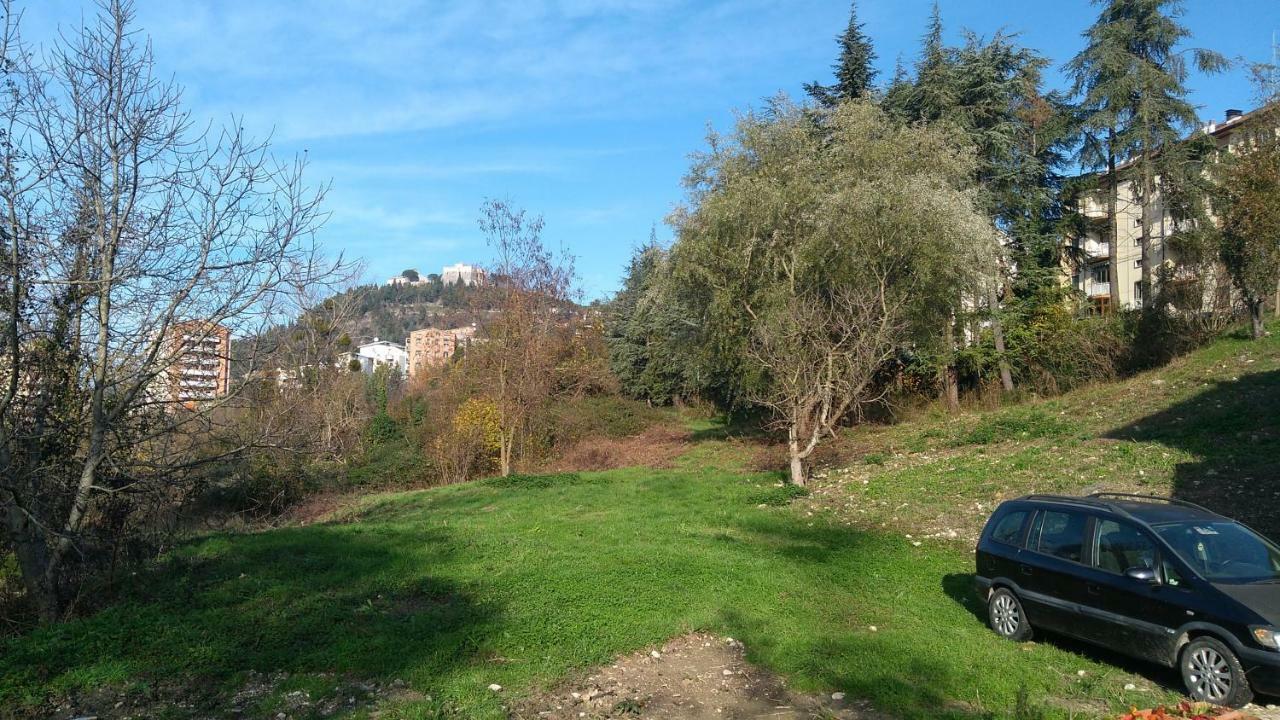 Villa Center Appartamenti Nel Verde In Citta كامبوباسّو المظهر الخارجي الصورة